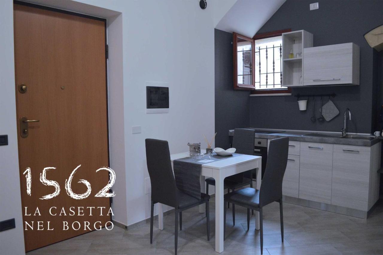 1562 La Casetta Nel Borgo Altamura Ngoại thất bức ảnh