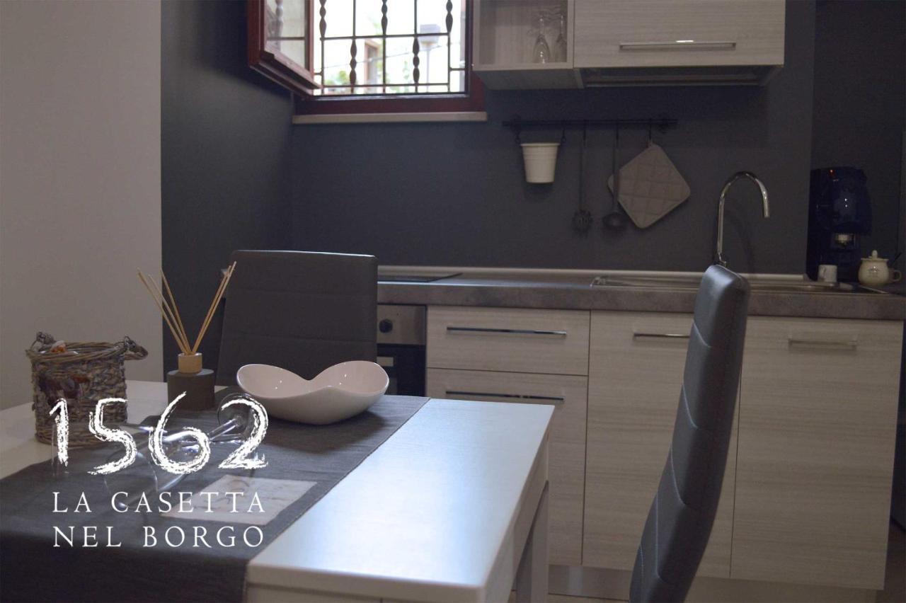 1562 La Casetta Nel Borgo Altamura Ngoại thất bức ảnh