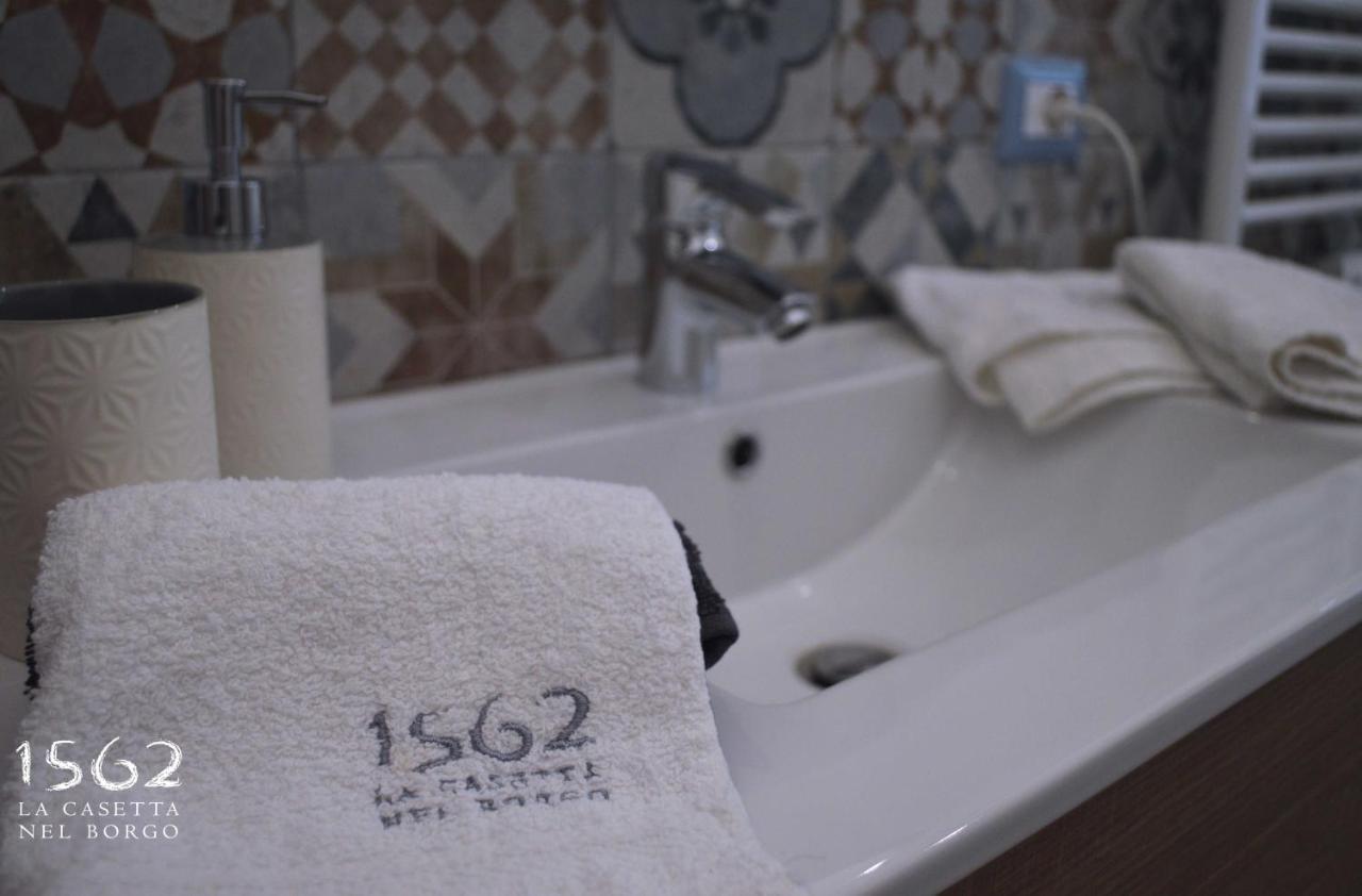 1562 La Casetta Nel Borgo Altamura Ngoại thất bức ảnh